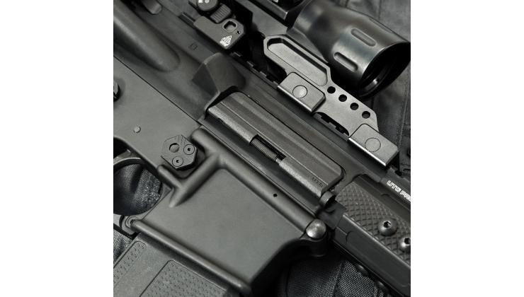 Quick Install AR Dust Cover, .223/5.56 - Leapers, Inc.