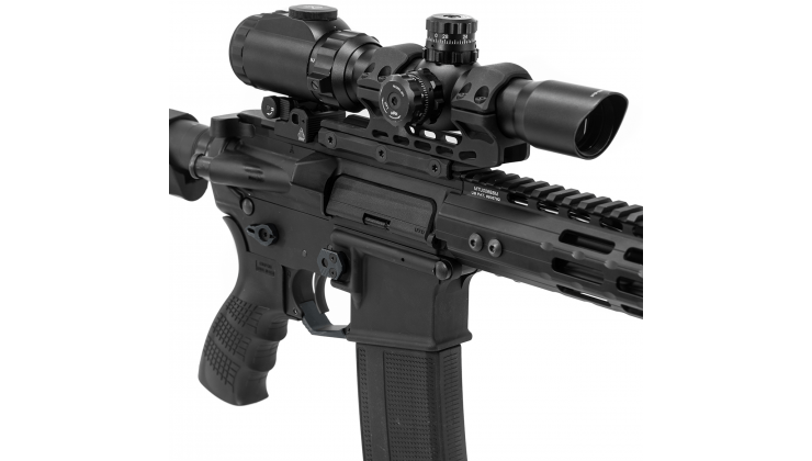 Quick Install AR Dust Cover, .223/5.56 - Leapers, Inc.