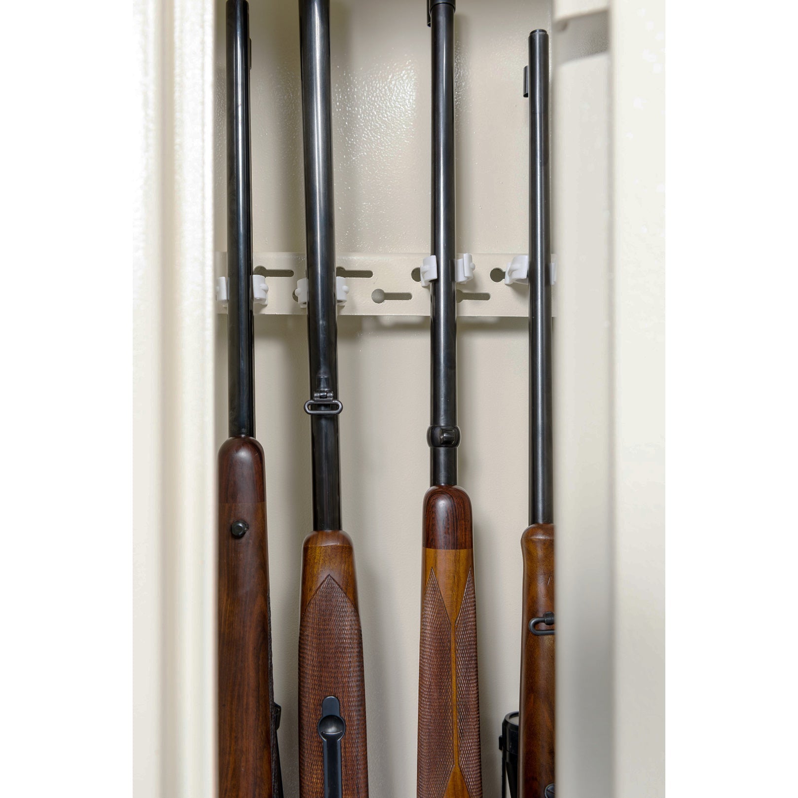 Raufoss Basic 4 Våpenskap - Raufoss Engineering